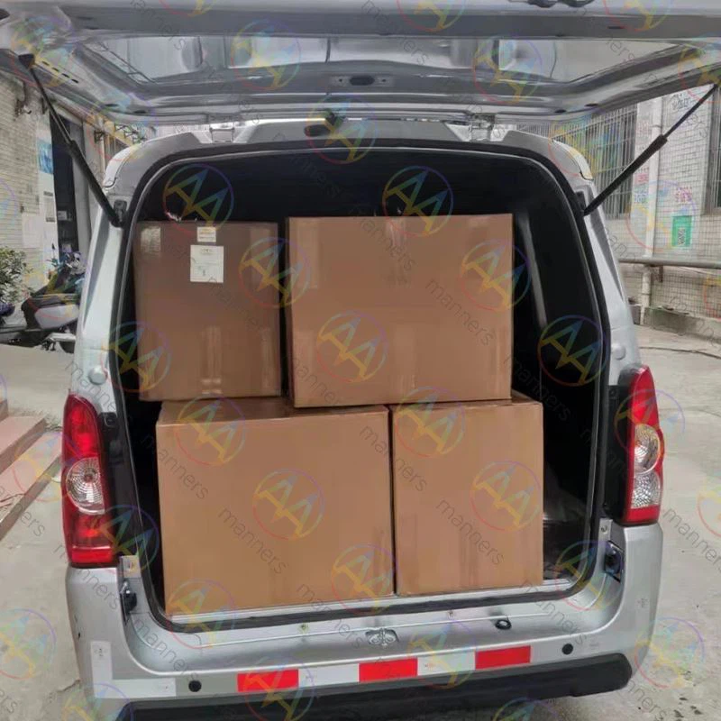 I clienti giapponesi ordinano per 2,000 pezzi di bastoncini da golf personali...