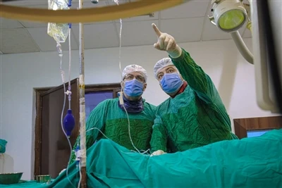 I microaghi intorno a noi: rivelazione di principi tecnici e processi di prod...